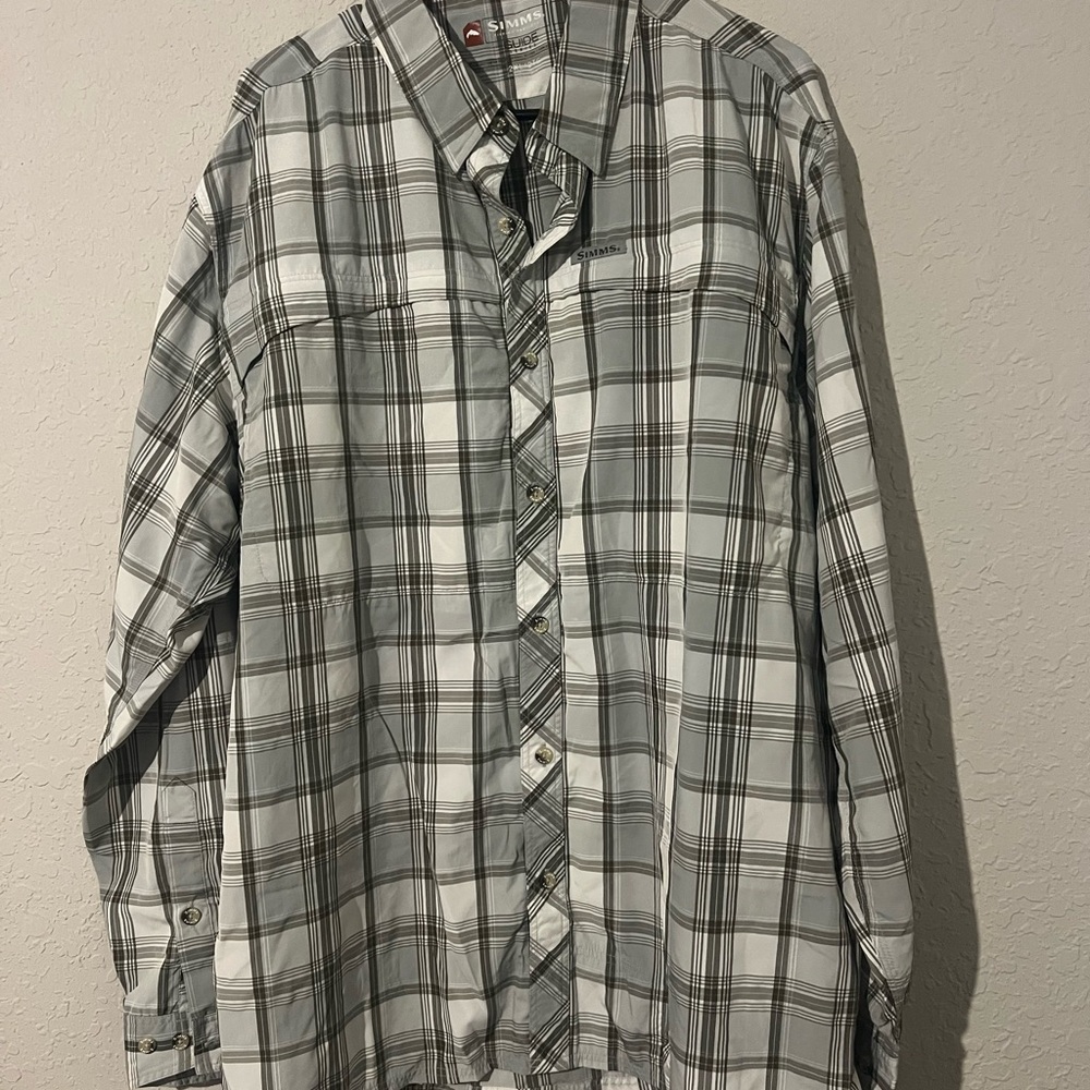 Simms Men's Black and White Plaid Button Down Shirt